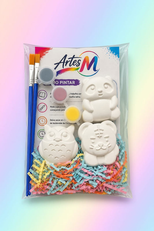 Lembrança de aniversário Animais com panda, coruja e leão de gesso, três tintas e dois pincéis