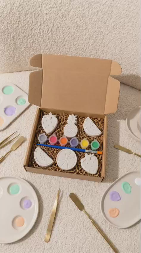 Caixa Criativa Frutas – 6 Figuras de Gesso para Pintar